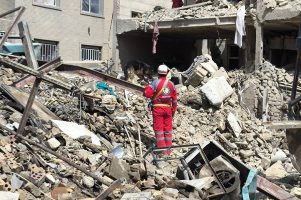 Иран снова потрясли мощнейшие взрывы после объявления перемирия