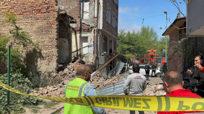 Землетрясения в Стамбуле вызвали панику среди населения