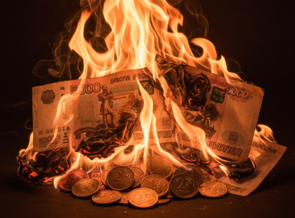 ЦБ продолжает наносить удары по сбережениям россиян