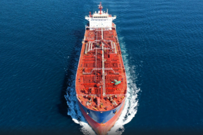 Морских перевозчиков предупредили об опасности Ормузского пролива