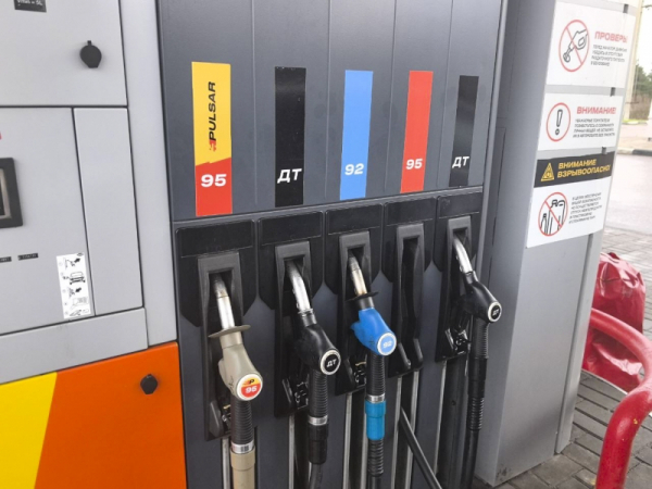 Незаконный рост цен: ФАС нашла нарушения у продавцов топлива в трех регионах Дальнего Востока