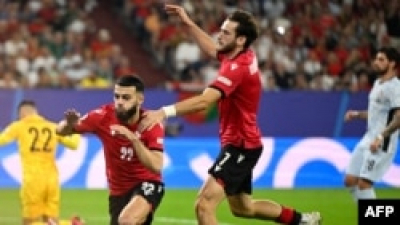 Сборная Грузии победила Португалию со счетом 2:0 и вышла в 1/8 финала Евро