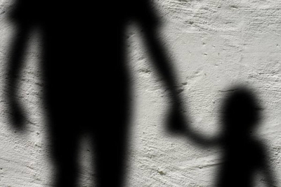 Осужденных за педофилию будут кастрировать за полгода до освобождения в Казахстане