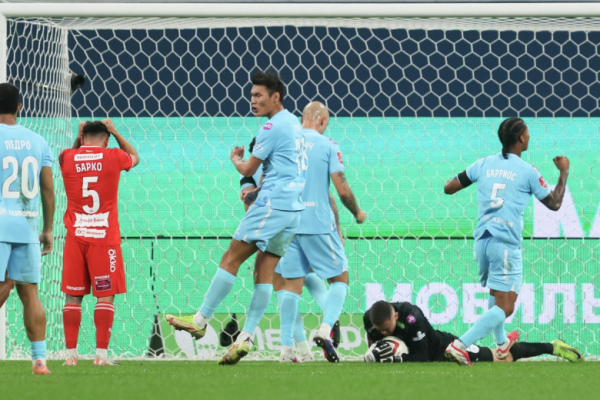 &laquo;Зенит&raquo; оштрафовали на 300 тысяч рублей по итогам матча со &laquo;Спартаком&raquo; в КР