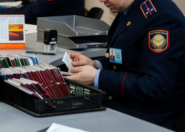 Павлодарцев наказали за двойное гражданство