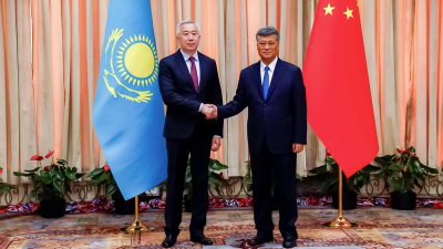 СУАР предлагает Казахстану сотрудничество с крупными компаниями Гонконга и Макао