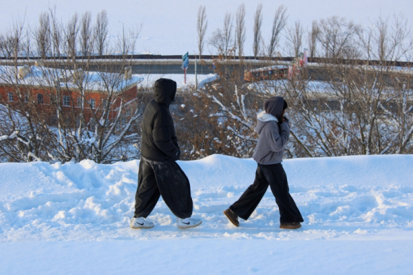 Россиянам рассказали, где ожидаются ледяные дожди и рекордно сильные снегопады