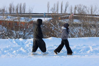 Россиянам рассказали, где ожидаются ледяные дожди и рекордно сильные снегопады