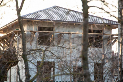 В Швейцарии мужчина провозгласил себя королем, завладев 148 участками земли