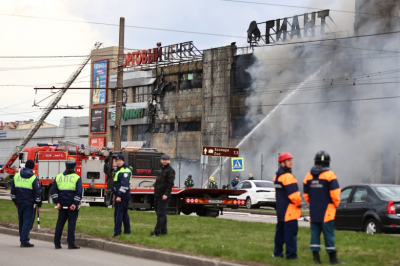 Очевидец рассказал о странной ситуации во время пожара в ТЦ Калининграда