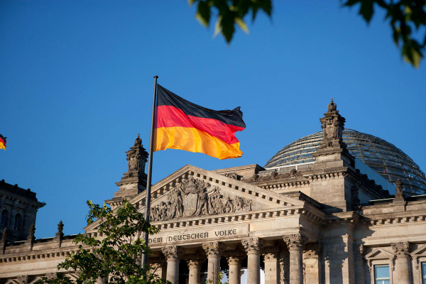 ЦГ: политик Нимайер предупредил жителей ФРГ о возможной мобилизации