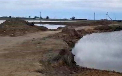 В Айке смыло мост паводком. Когда построят новый?