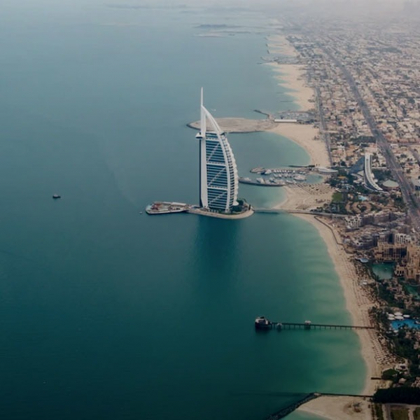 Мәскеу, Дубай, Ыстамбұл: аз қаражатпен қалай саяхаттауға болады?