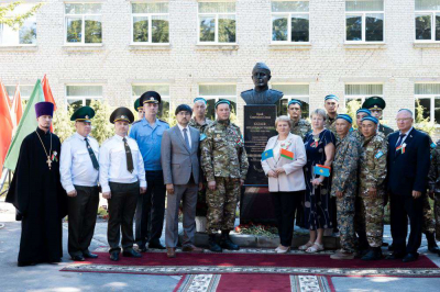 Памятник фронтовику из Павлодара установили в Беларуси