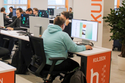 Эксперт разъяснила, когда работодатель вправе уволить работника