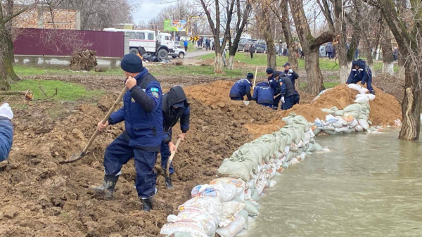 По стране откачано 9,3 млн куб.м талой воды: в МЧС подвели промежуточные итоги по борьбе с паводками