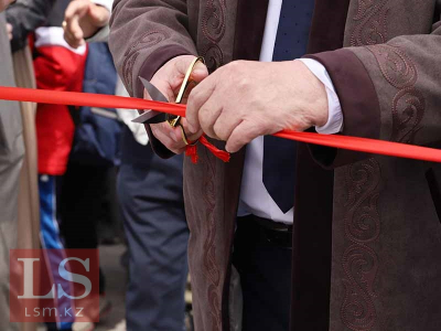 Новый автозавод открыл президент