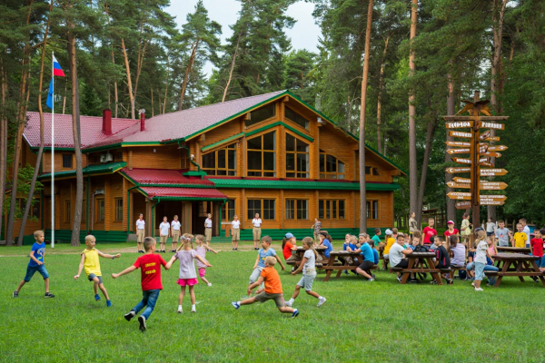 Стоимость питания для детей в летних лагерях Смоленской области увеличили на 4%