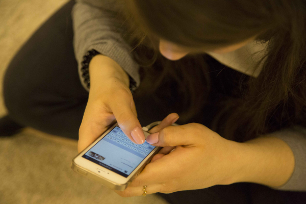 Путин поручил обеспечить работу жизненно важных сервисов в России