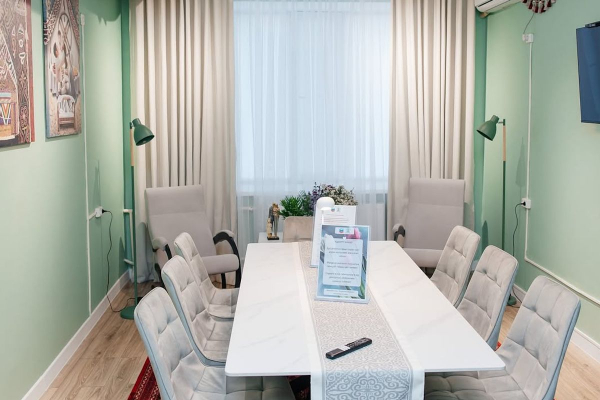 В Атырау открыли комнату «Ana Space» для мам недоношенных детей