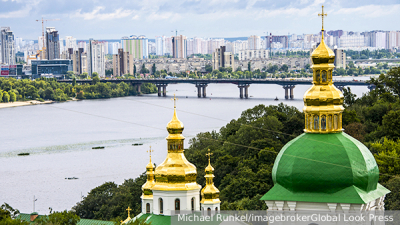 Песков назвал удары по танкерам в Каспийском море террористической атакой Киева