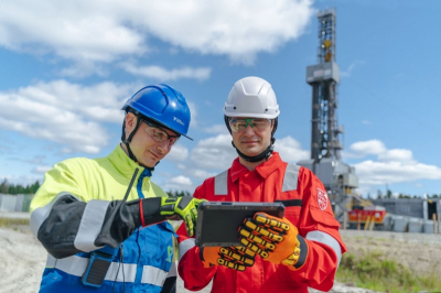 Нефтяные скважины на югорских месторождениях начали строить с помощью новых российских технологий
