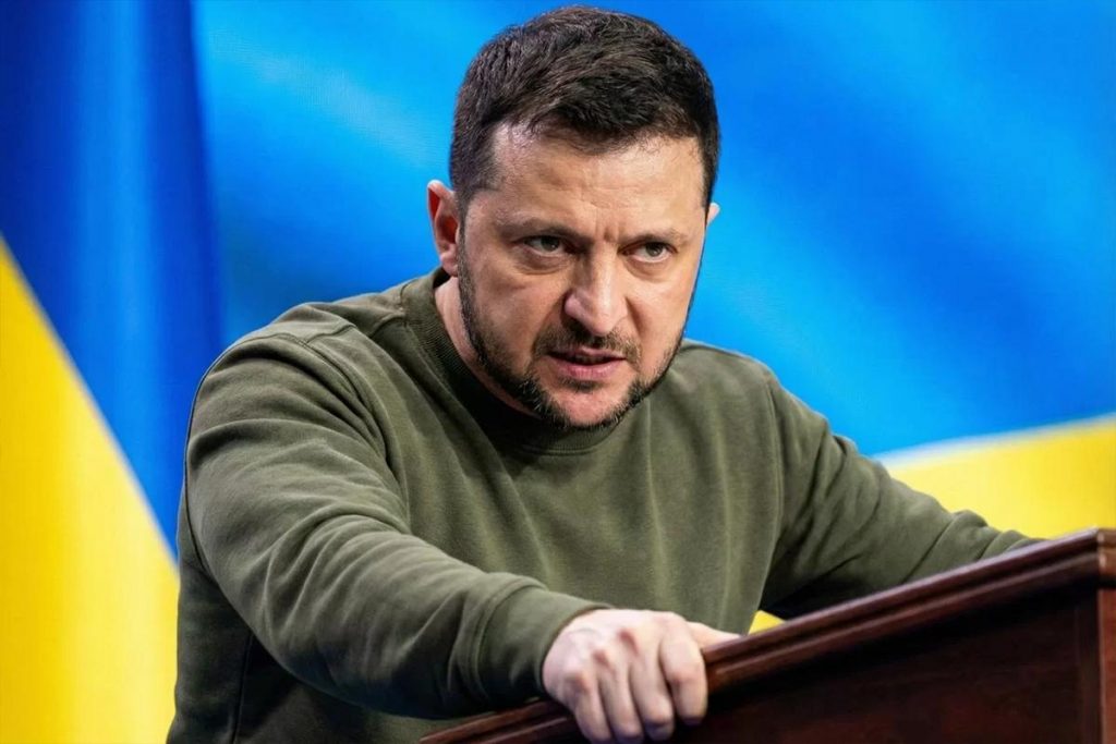 «На ракете»: Зеленский ответил на вопрос о визите в Москву и выругался