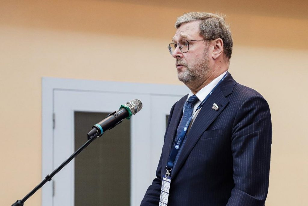 Косачев назвал условие мира: Украина должна вернуться к Конституции 1996 года