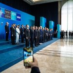 Шок в США: НАТО тайно привезла в Киев всех своих генералов — мир на грани Армагеддона