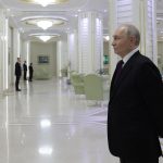 Путин узнал о визите Шрёдера из СМИ и позвал старого друга на день рождения домой