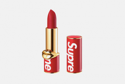 Алая помада Supreme, разработанная совместно с Пэт Макграт
