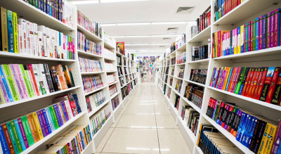 Делягин предложил давать школьника ваучеры на 3 тыс. рублей на книги