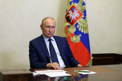 «Ходят по тонкому льду»: в КНР раскрыли, какой сигнал Путин послал Западу