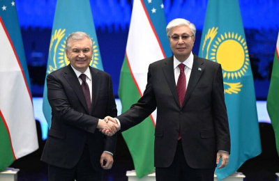 Токаев провел неформальную встречу с Мирзиеевым