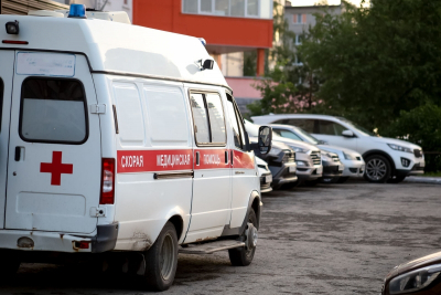 Зацепера с пробитой головой обнаружили на железнодорожных путях под Петербургом