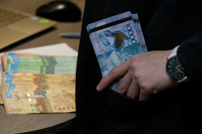 Экс-главу центра безопасности дорожного движения осудили за хищение в Актобе