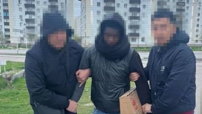 В Шымкенте и Акмолинской области задержаны наркосбытчики, связанные с футболом и кино