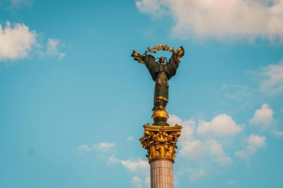 Замглавы Пентагона Колби: поддержку Украины должны взять на себя союзники США