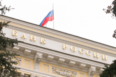 Россияне стали реже жаловаться на банки и страховщиков, чаще – на МФО: ЦБ оценил результаты I квартала