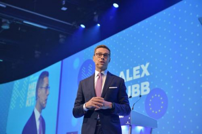 Президент Финляндии Александр Стубб заявил, что возобновление диалога с Россией неизбежно