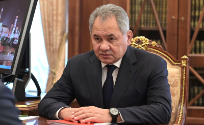 Шойгу: ВС РФ владеет инициативой и наступает в зоне СВО