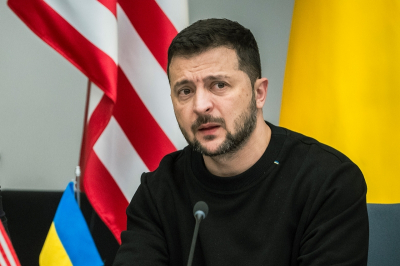 «Военный спекулянт»: во Франции отчитали Зеленского за призыв к новым санкциям против РФ