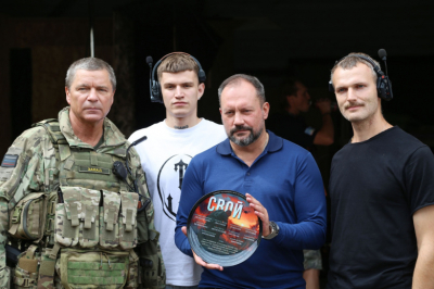 «Плевать мне на Пугачеву»: герой СВО Артемов о героях, Рогозине, предателях